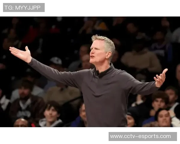 科尔强调球队防守稳定进攻节奏和流畅性亟待提升